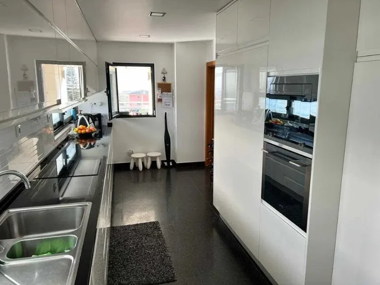 Apartamento de 3 Dormitórios à Venda em Oeiras – Lisboa – PT - 5