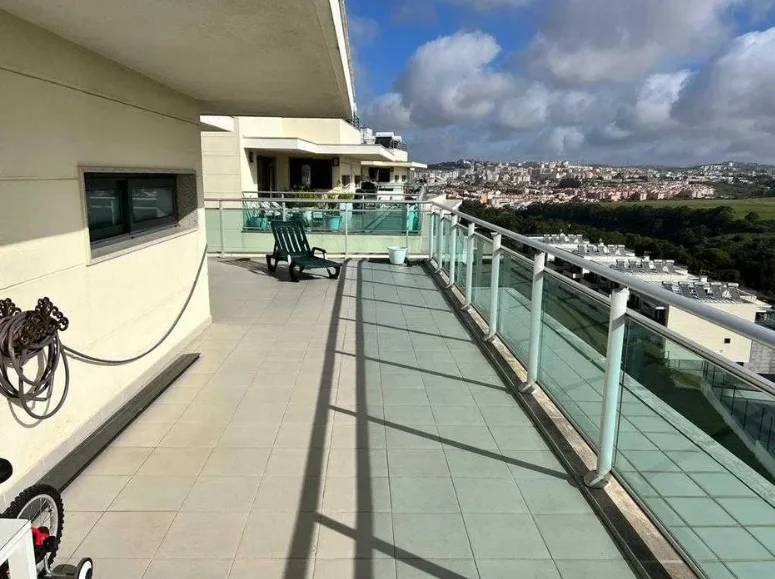 Apartamento de 3 Dormitórios à Venda em Oeiras – Lisboa – PT - 8