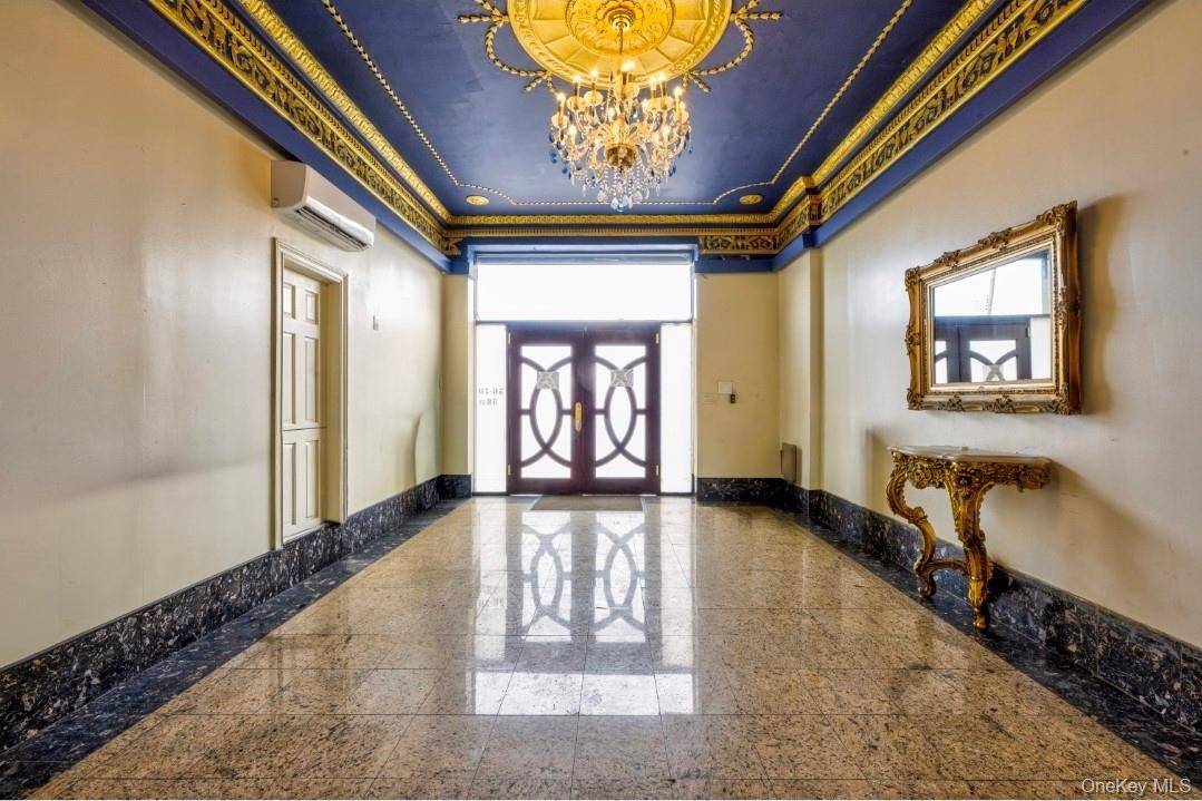 Immeuble Commercial à Vendre à Maspeth, NY, US - 5