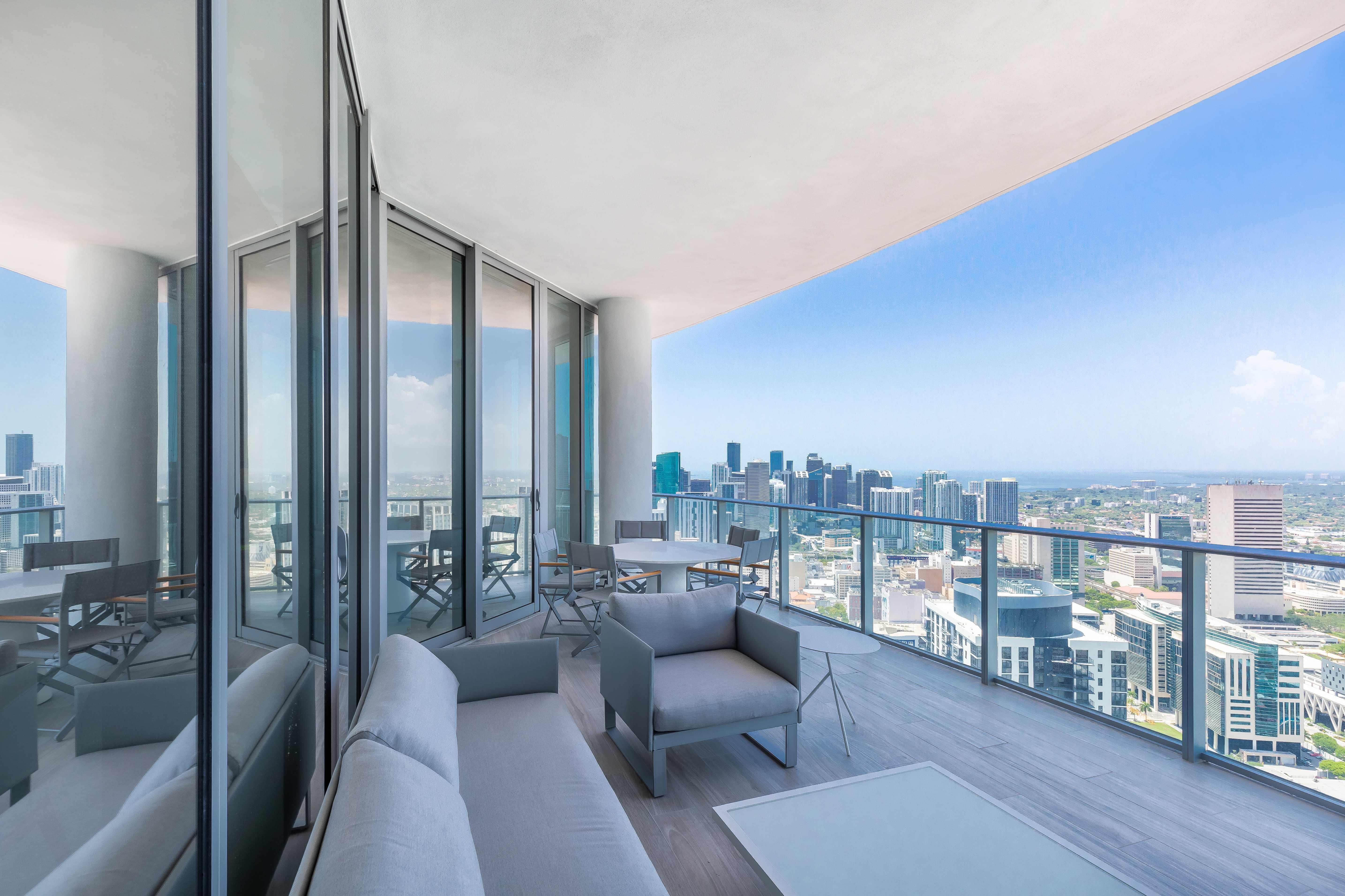 Apartamento à Venda em Miami - Flórida - EUA - 4