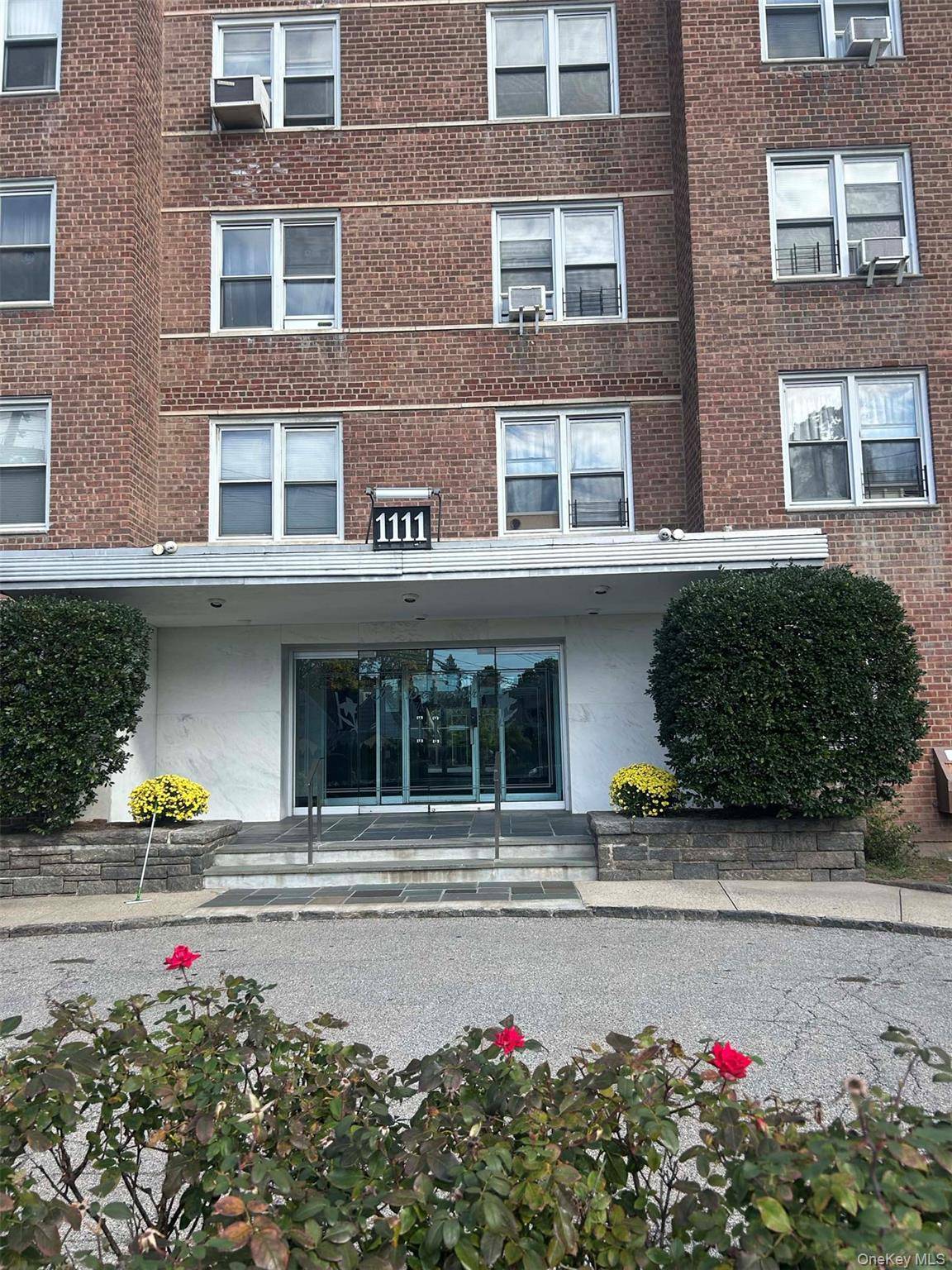 Apartamento com 1 Quartos à Venda em Bronxville - Nova Iorque - EUA - 1