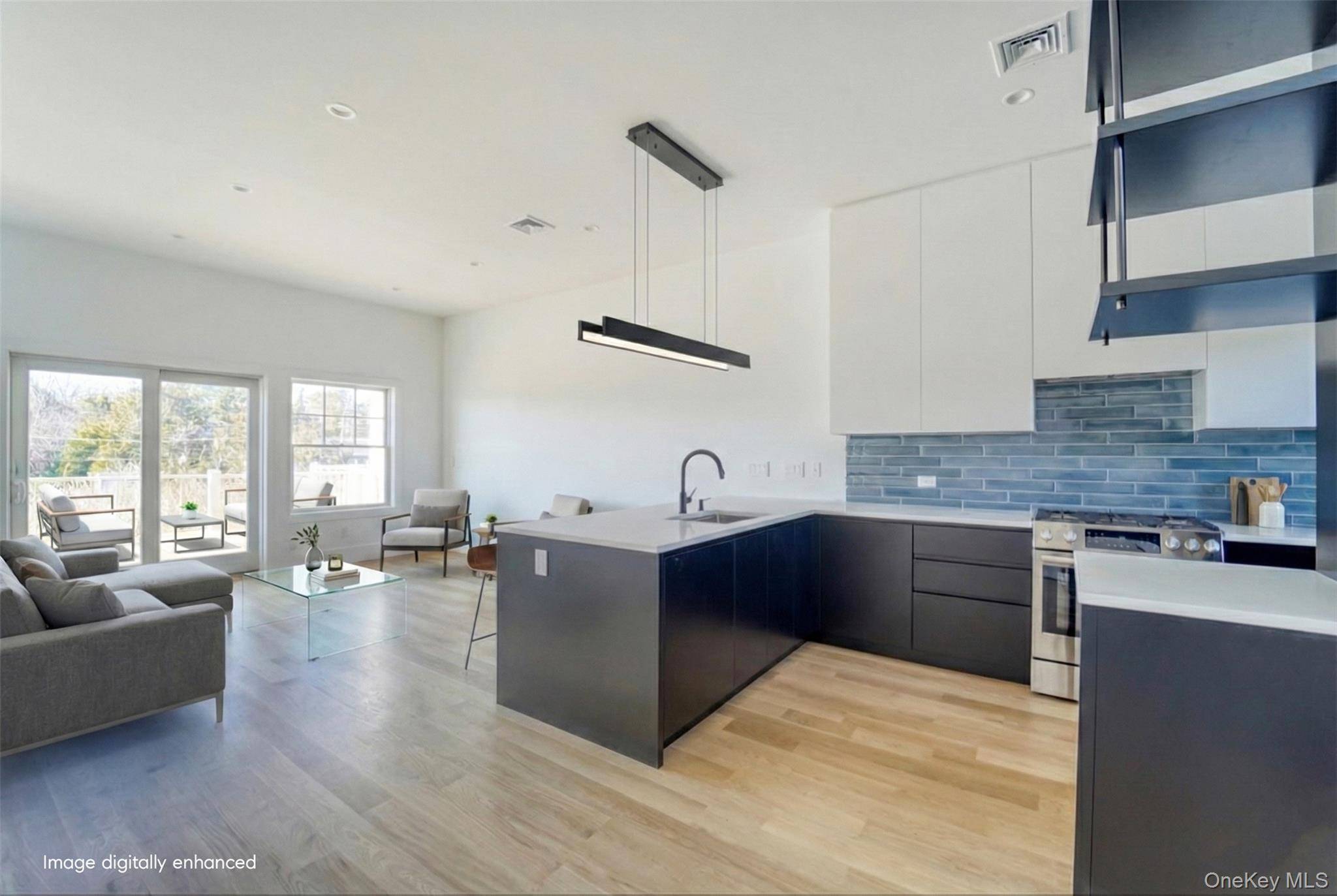 Apartamento de 1 Dormitorio en Venta en Hampton Bays - Nueva York - EE. UU. - 2