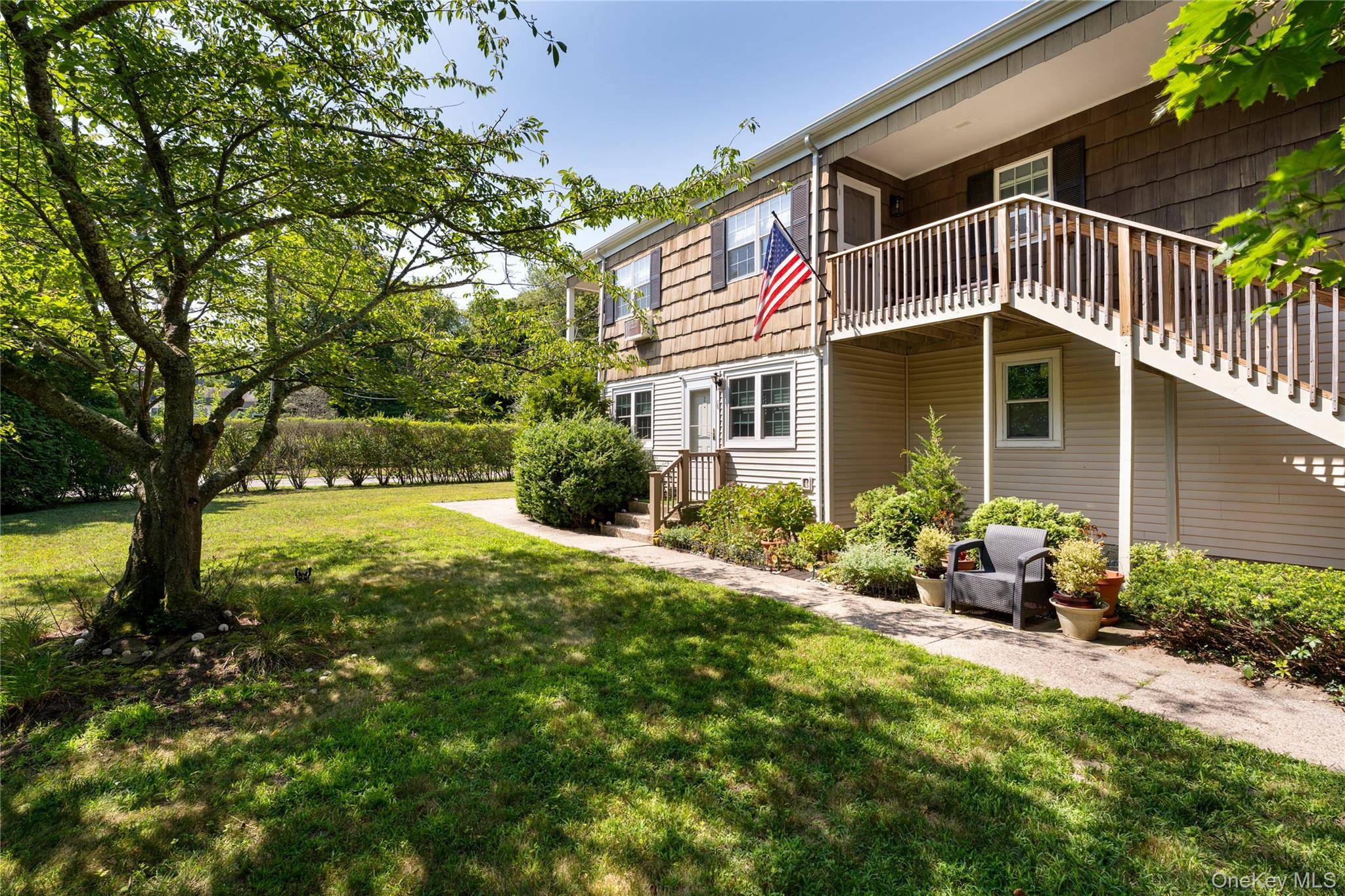 Apartamento de 1 Dormitorio en Venta en Hampton Bays - Nueva York - EE. UU. - 4