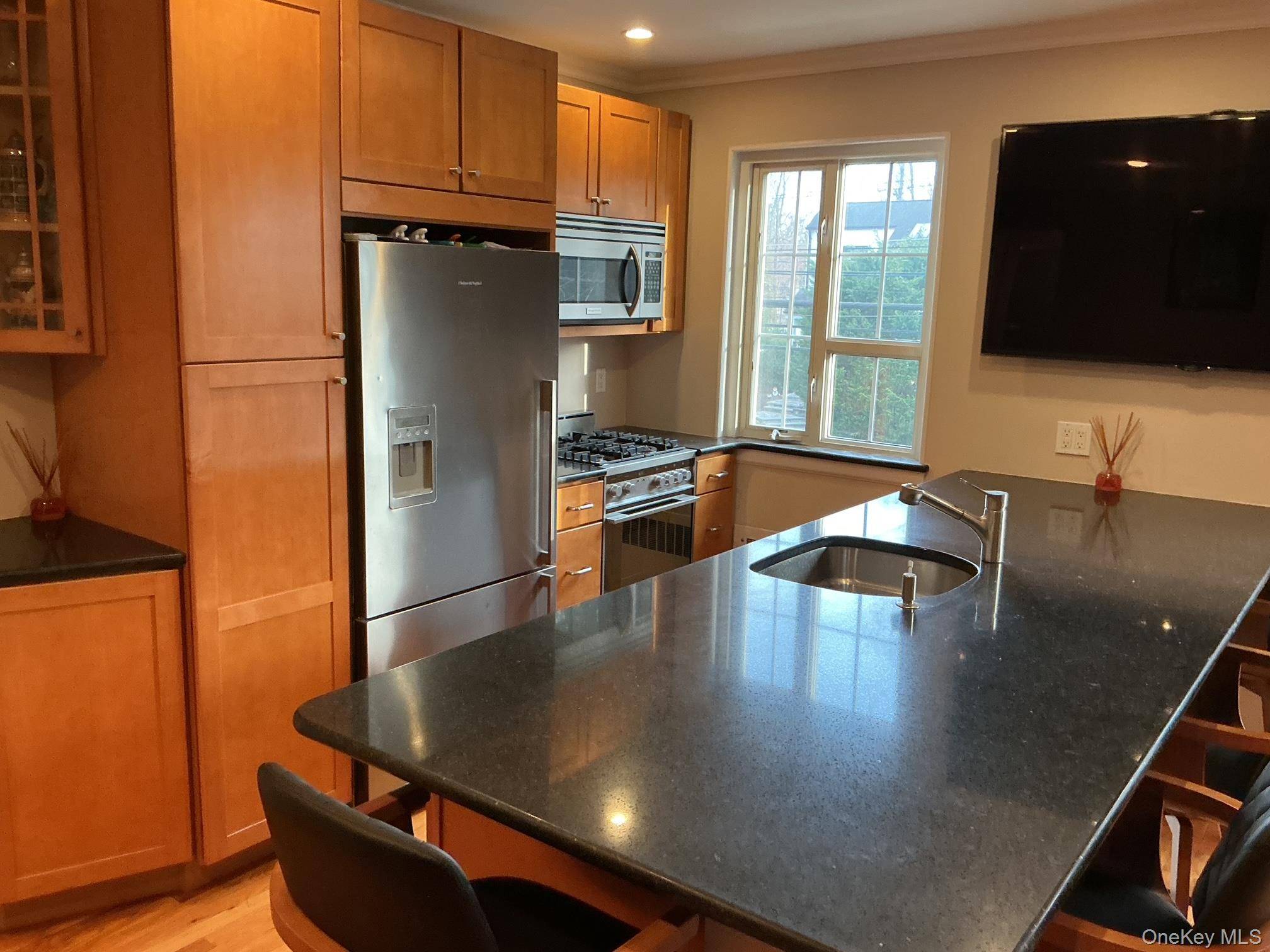 Apartamento com 1 Quartos à Venda em Huntington - Nova Iorque - EUA - 2