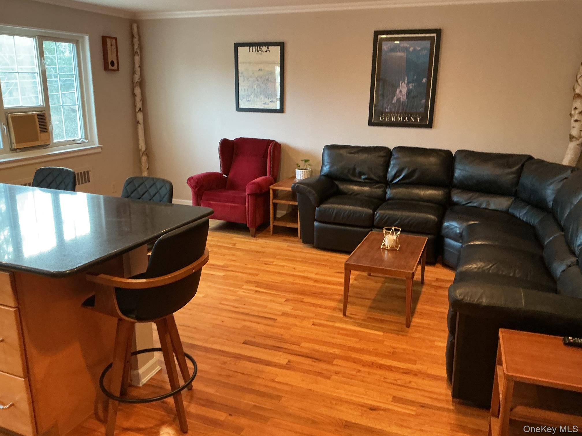 Apartamento com 1 Quartos à Venda em Huntington - Nova Iorque - EUA - 6