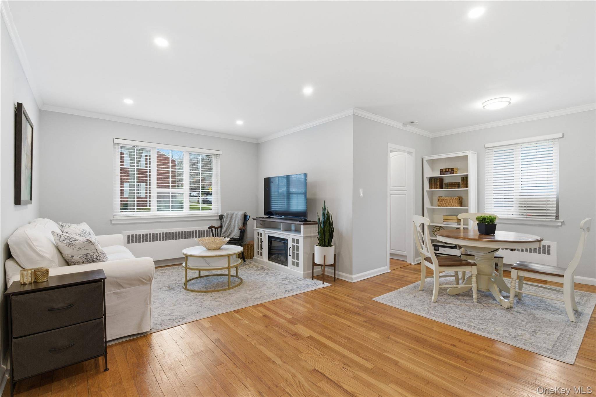 Apartamento com 1 Quartos à Venda em Huntington - Nova Iorque - EUA - 3