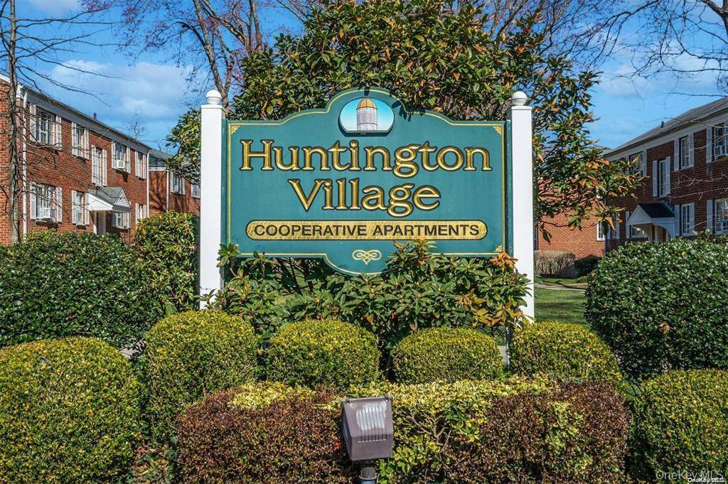 Apartamento com 1 Quartos à Venda em Huntington - Nova Iorque - EUA - 2
