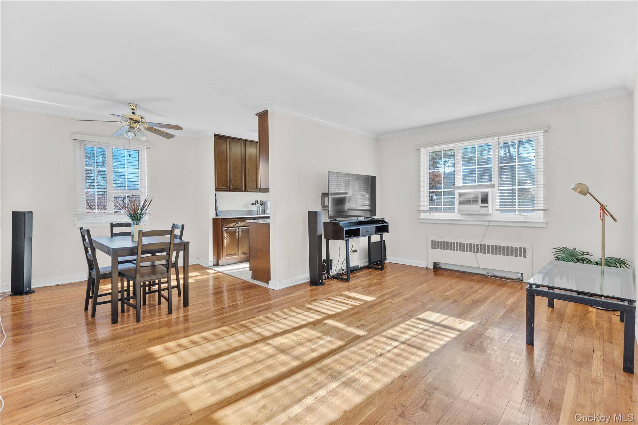 Apartamento com 1 Quartos à Venda em Huntington - Nova Iorque - EUA - 3