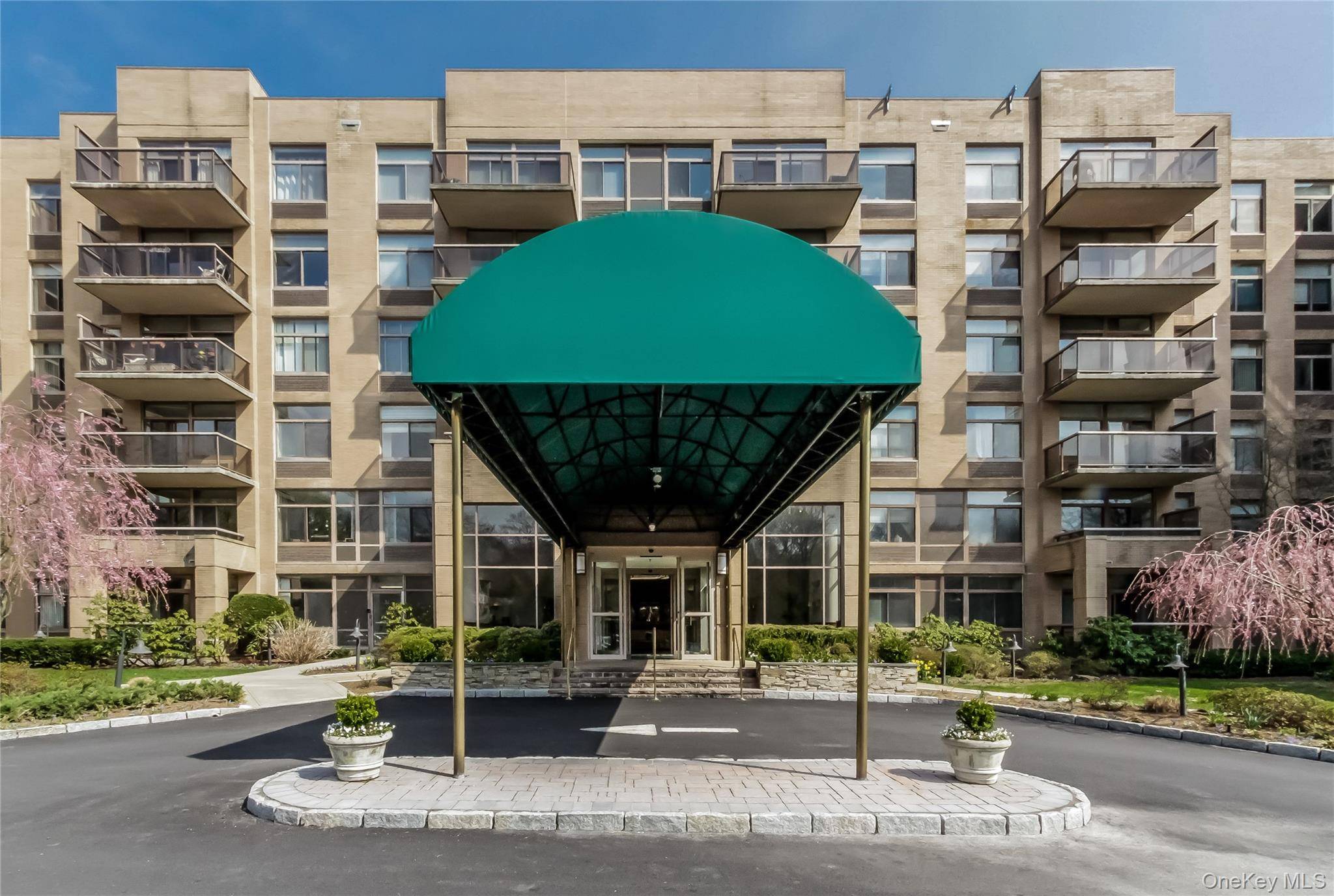 Apartamento com 1 Quartos à Venda em Larchmont - Nova Iorque - EUA - 1