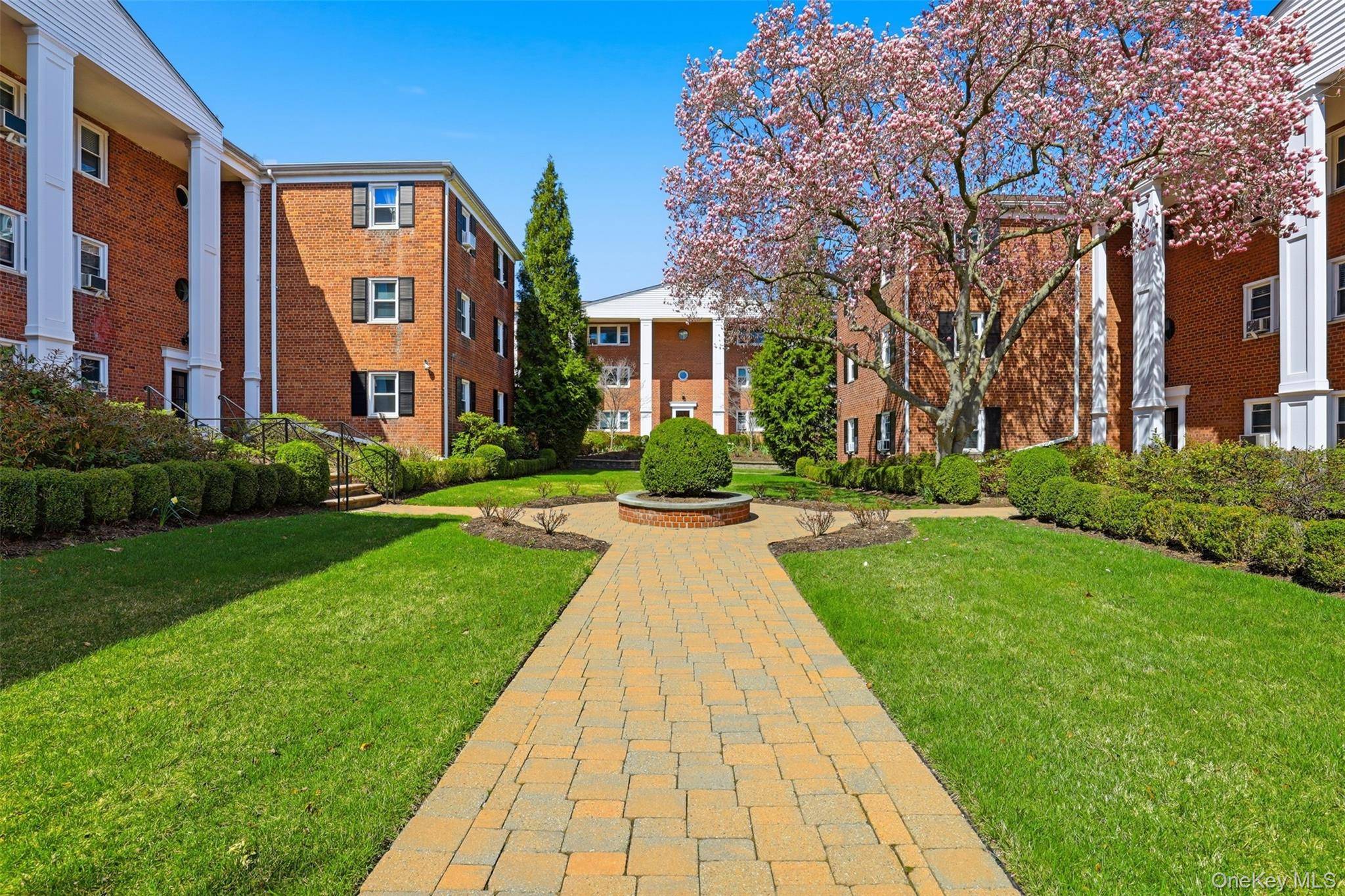 Apartamento com 1 Quartos à Venda em Larchmont - Nova Iorque - EUA - 2