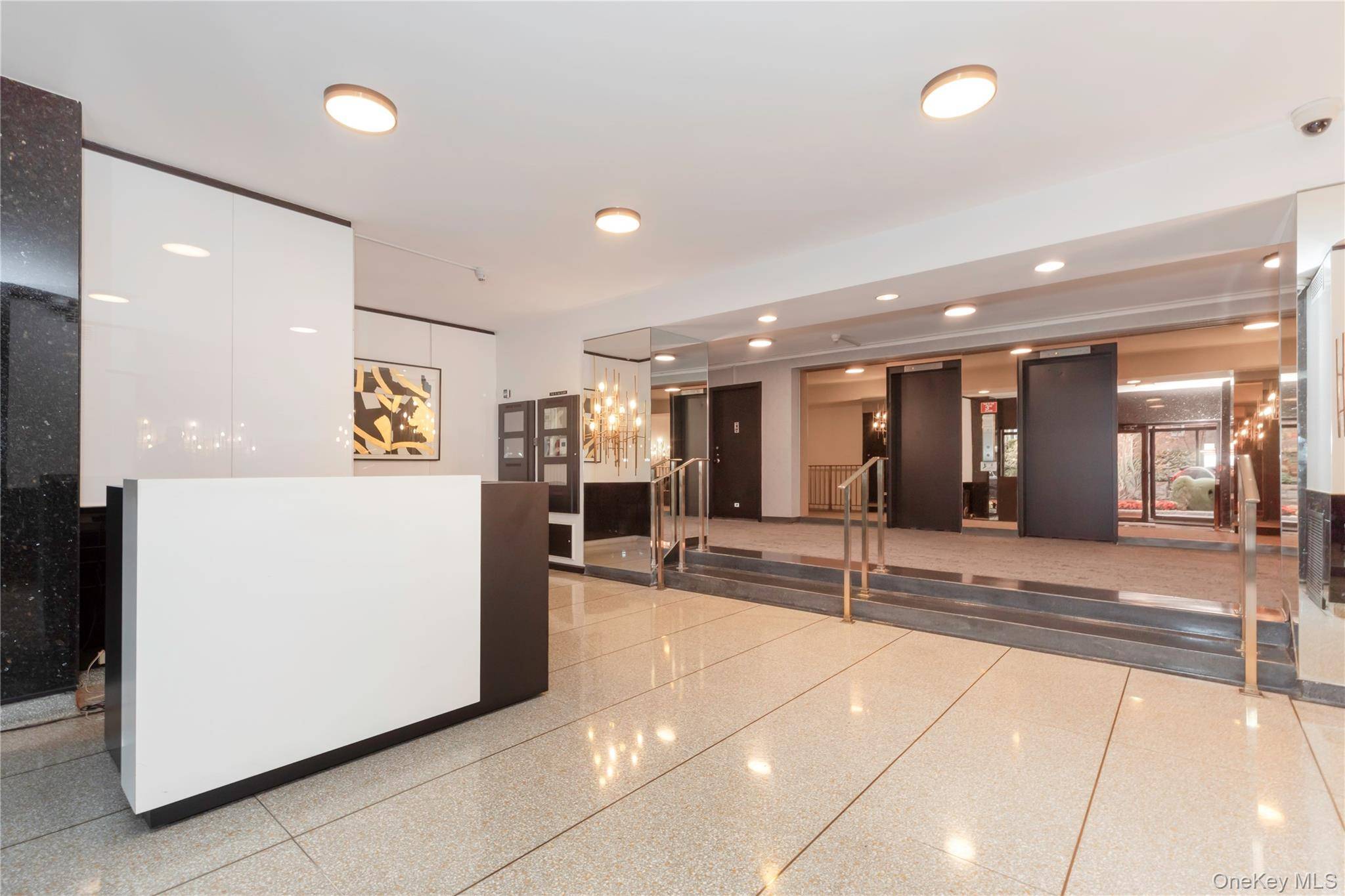 Apartamento com 2 Quartos à Venda em Bronxville - Nova Iorque - EUA - 2