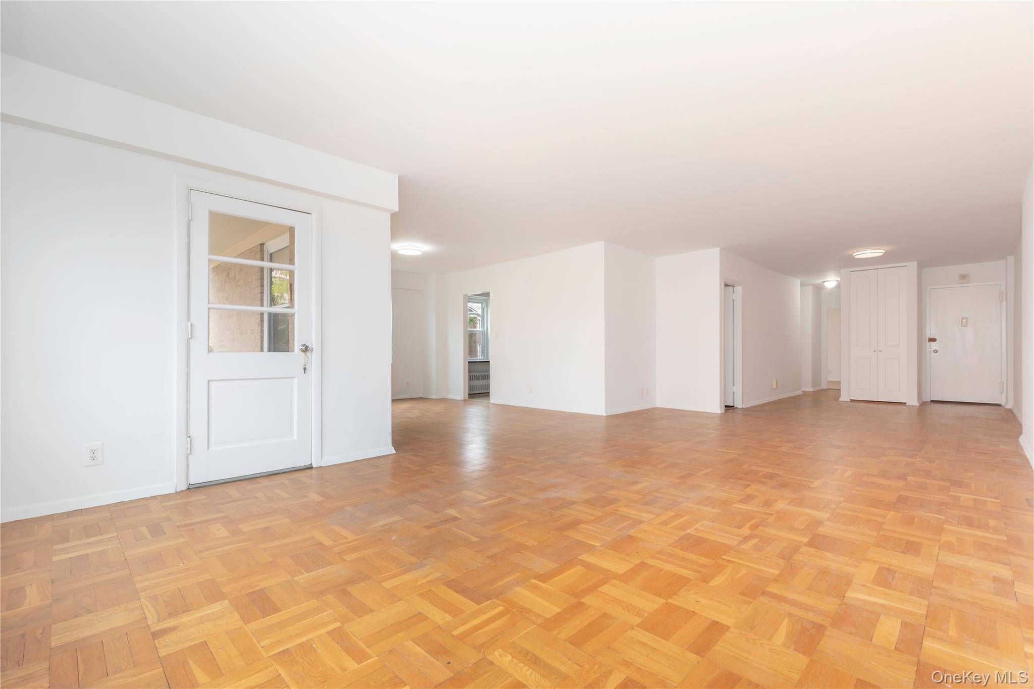 Apartamento com 2 Quartos à Venda em Bronxville - Nova Iorque - EUA - 8