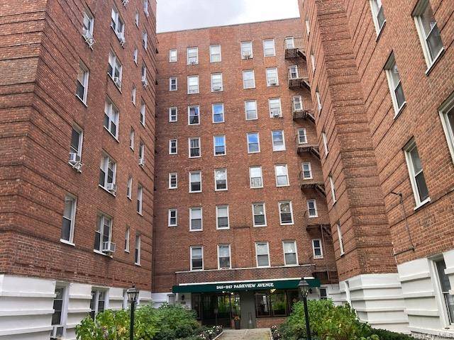 Apartamento com 2 Quartos à Venda em Bronxville - Nova Iorque - EUA - 2