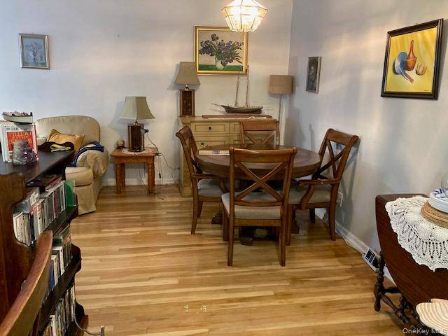 Apartamento com 2 Quartos à Venda em Bronxville - Nova Iorque - EUA - 5