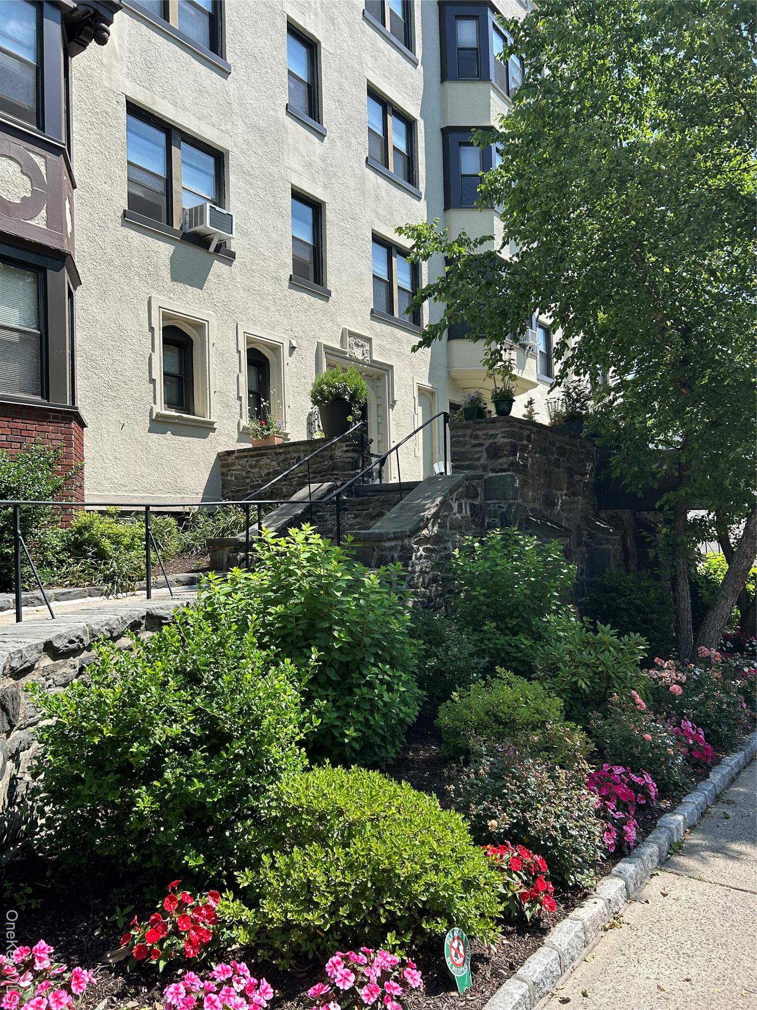 Apartamento com 2 Quartos à Venda em Bronxville - Nova Iorque - EUA - 3