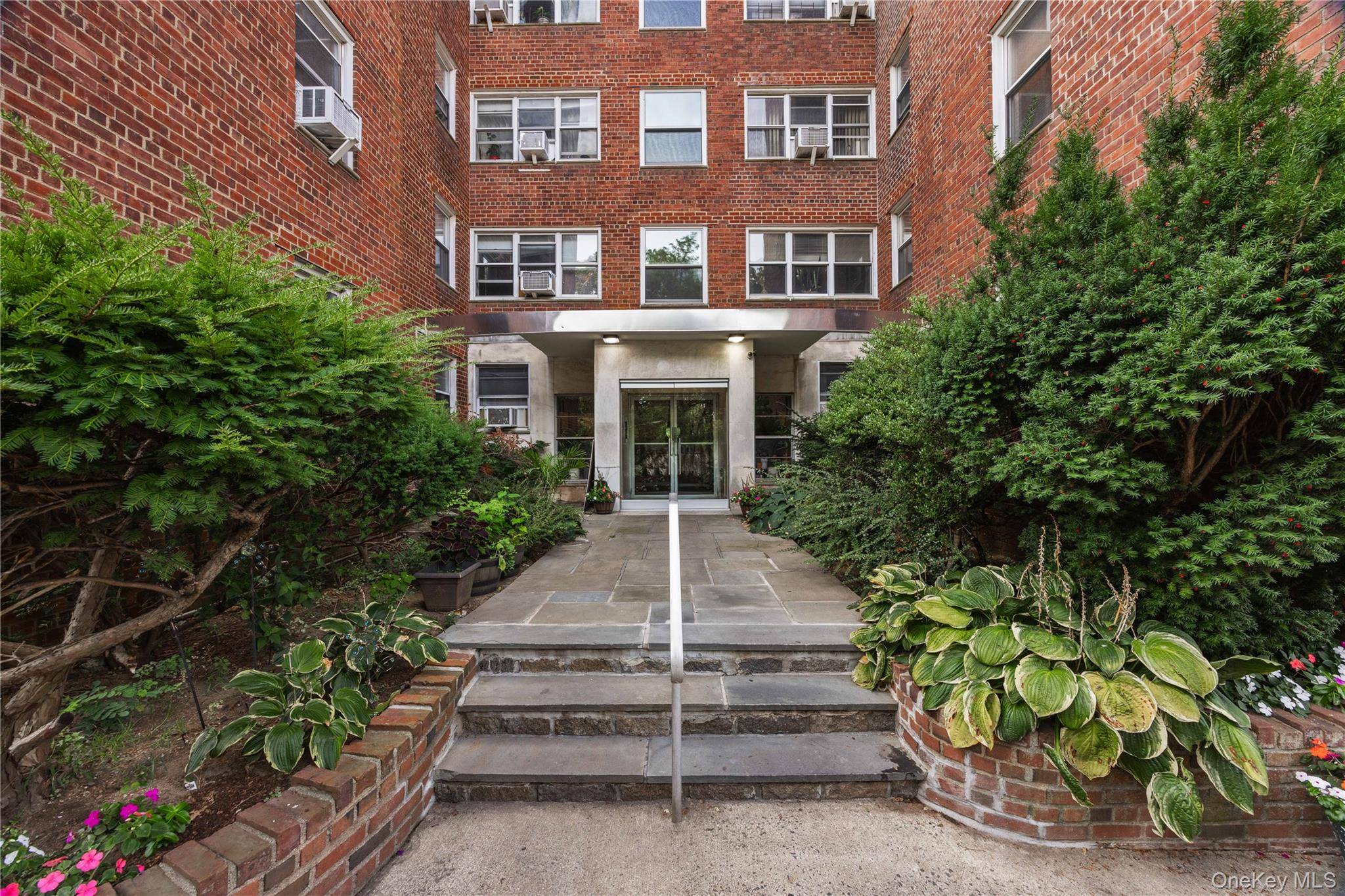 Apartamento com 2 Quartos à Venda em Bronxville - Nova Iorque - EUA - 1