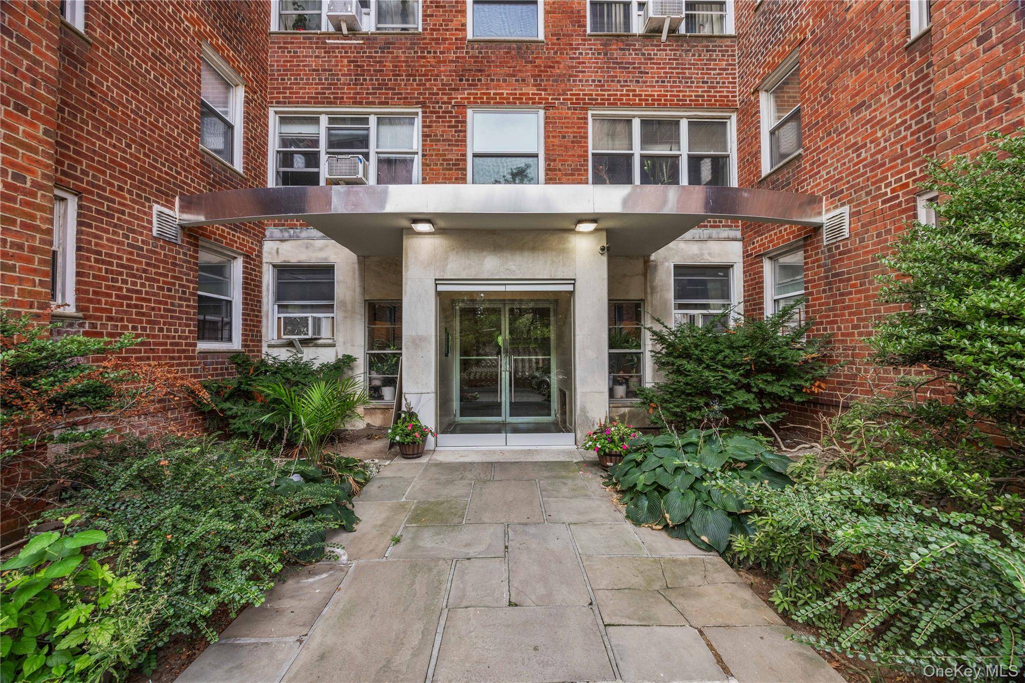 Apartamento com 2 Quartos à Venda em Bronxville - Nova Iorque - EUA - 2