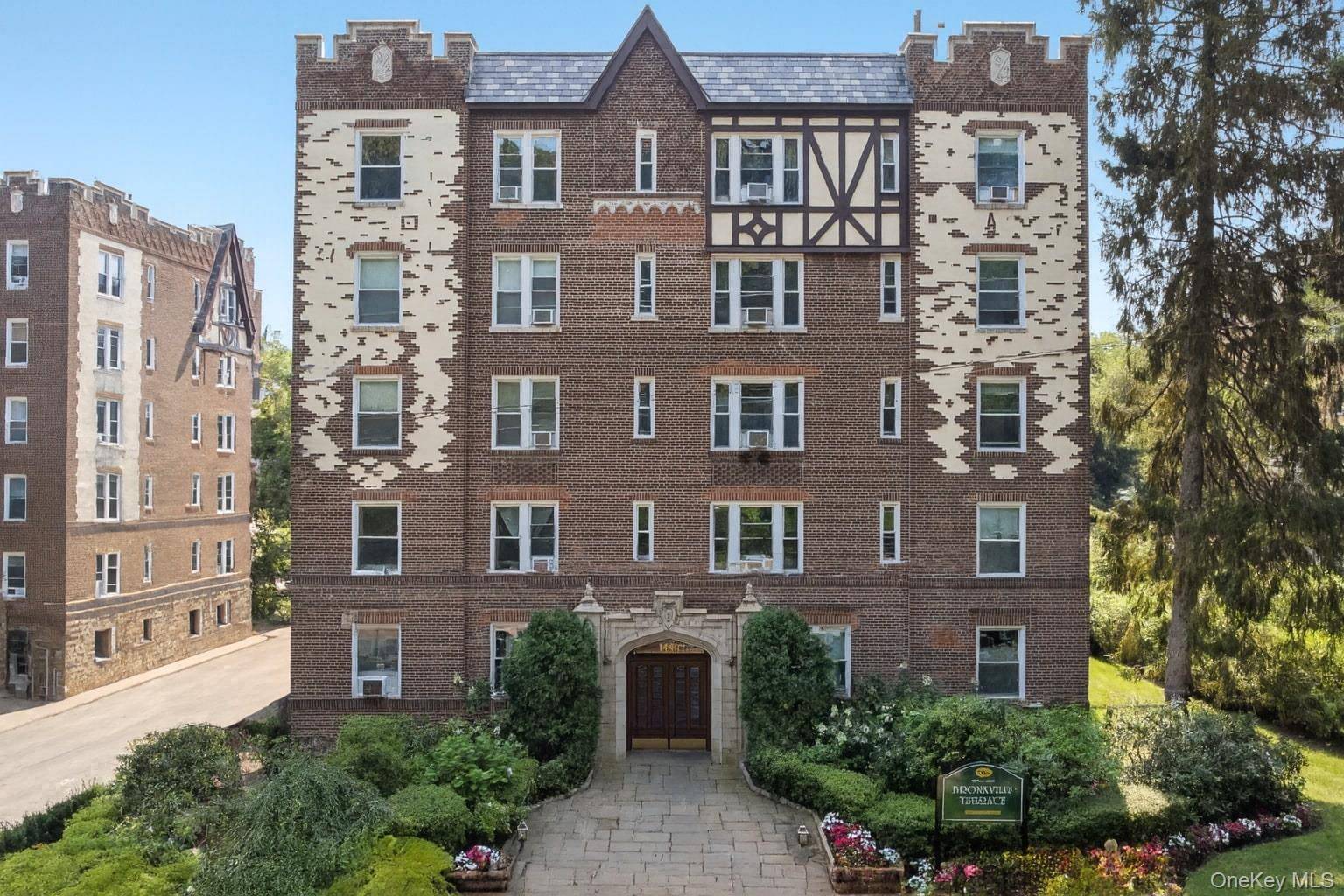 Apartamento com 2 Quartos à Venda em Bronxville - Nova Iorque - EUA - 1