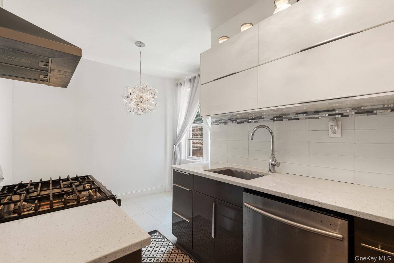 Apartamento com 2 Quartos à Venda em Bronxville - Nova Iorque - EUA - 3