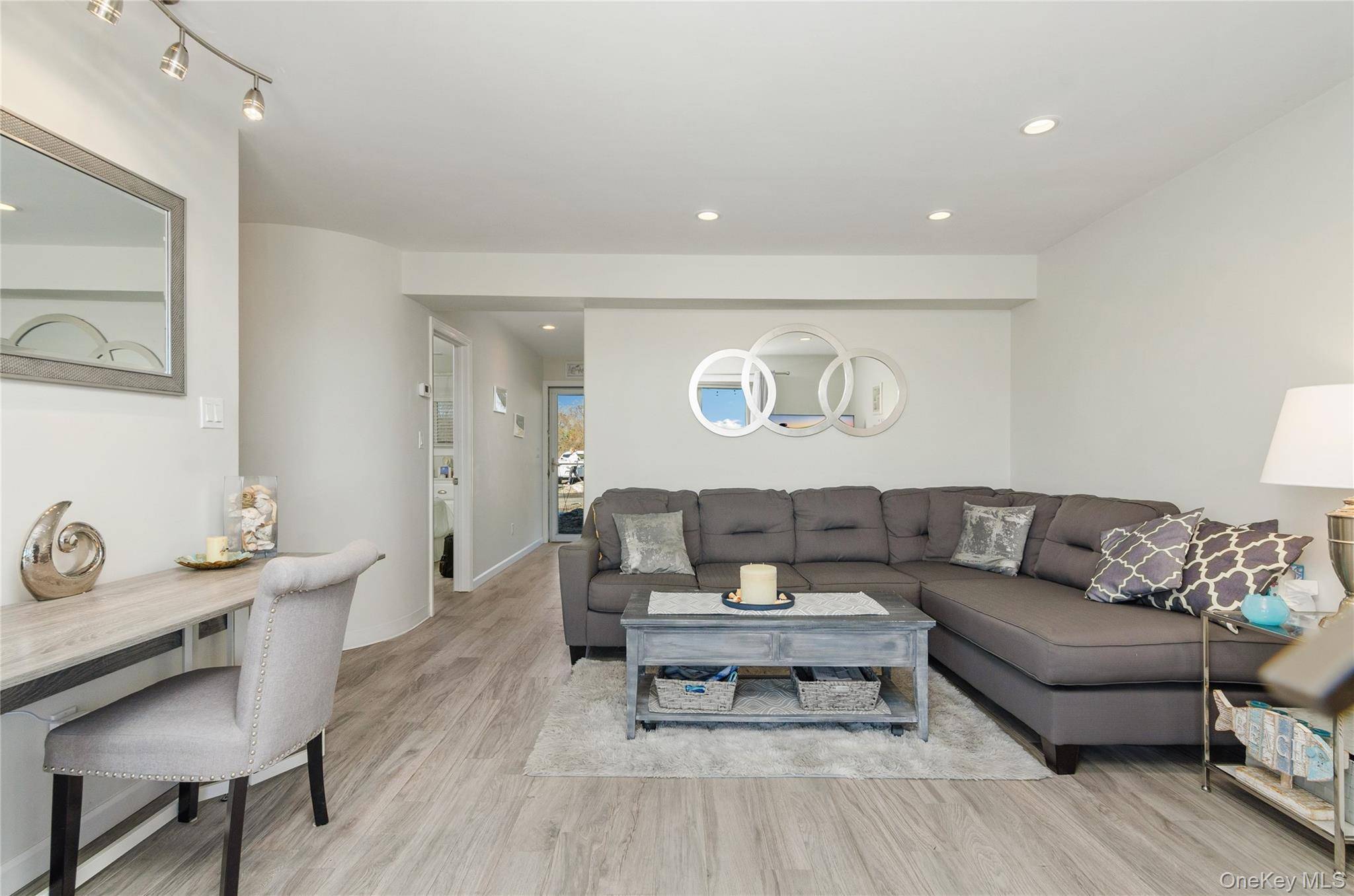 Apartamento com 2 Quartos à Venda em Hampton Bays - Nova Iorque - EUA - 4