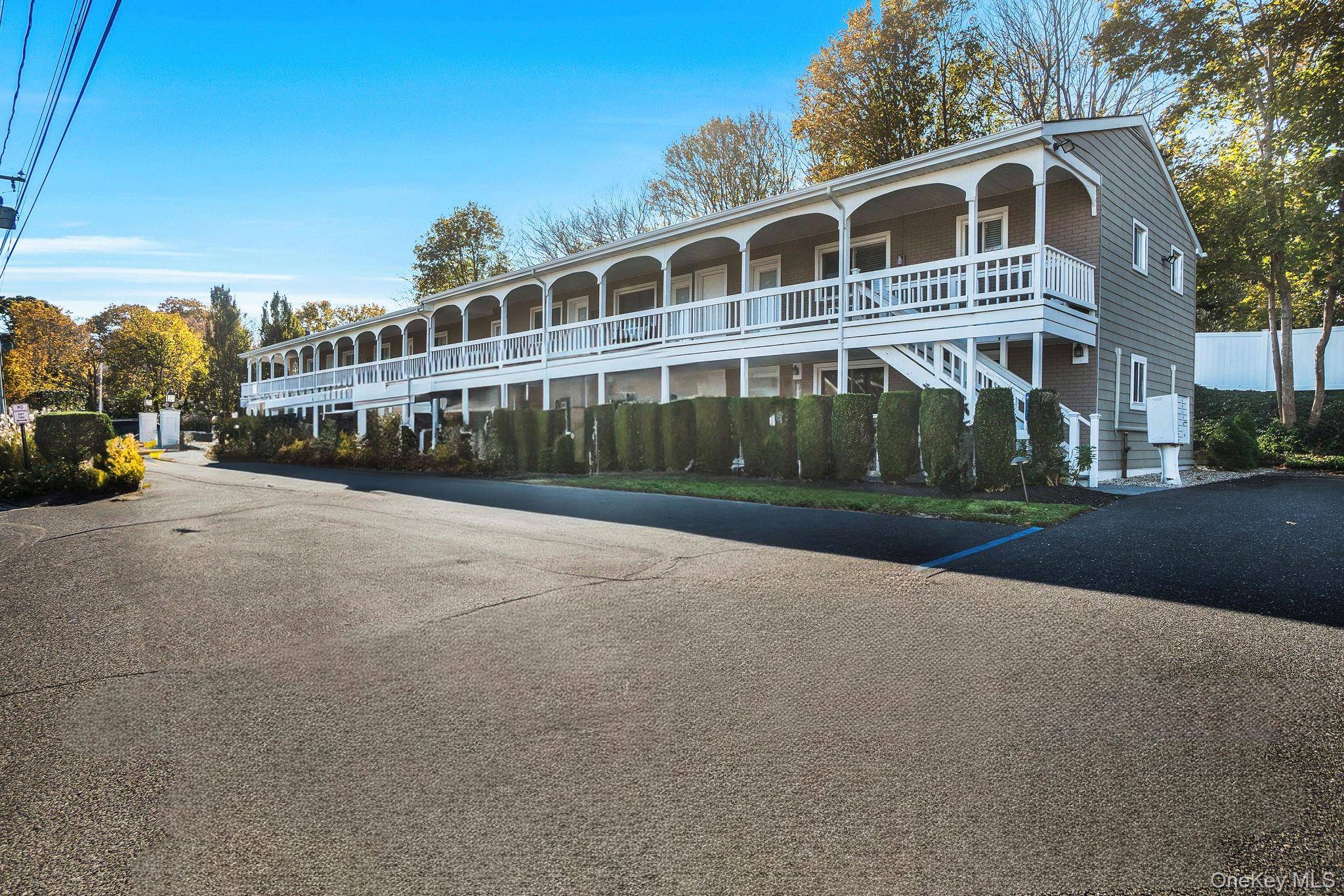 Apartamento com 2 Quartos à Venda em Hampton Bays - Nova Iorque - EUA - 2