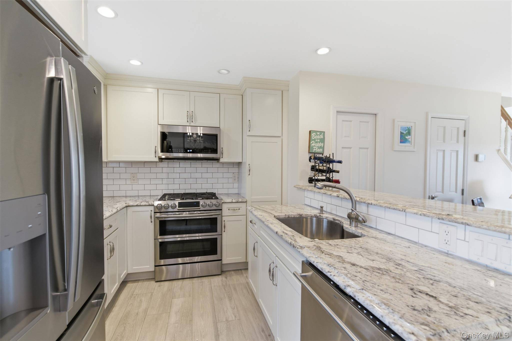 Apartamento com 2 Quartos à Venda em Huntington - Nova Iorque - EUA - 8
