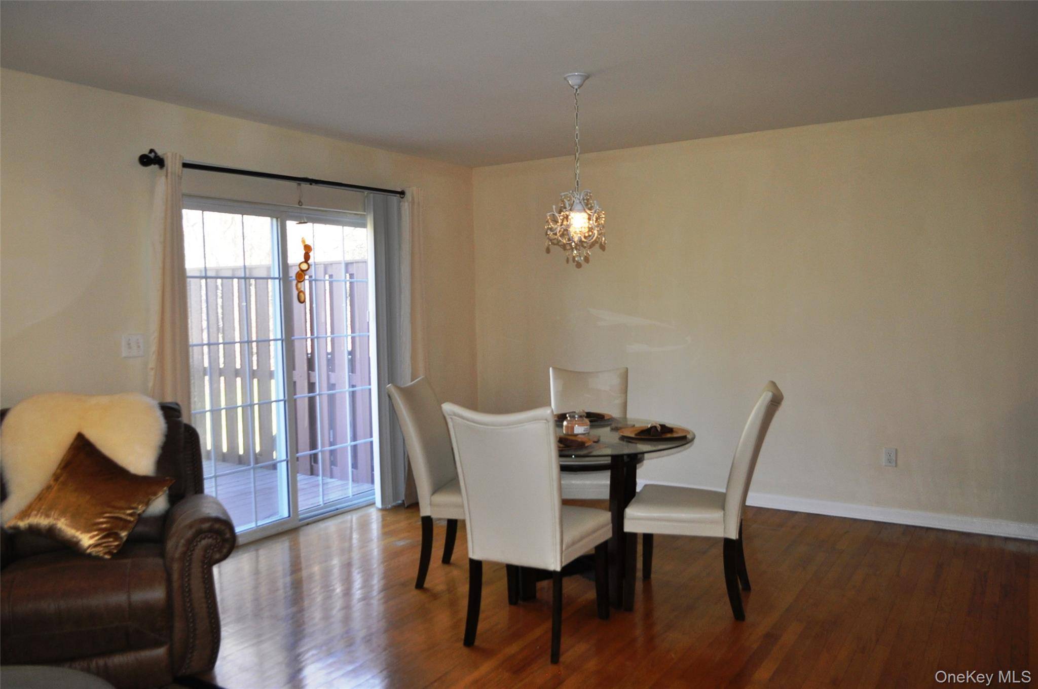 Apartamento de 2 Dormitorios en Venta en Hyde Park - Nueva York - EE. UU. - 6
