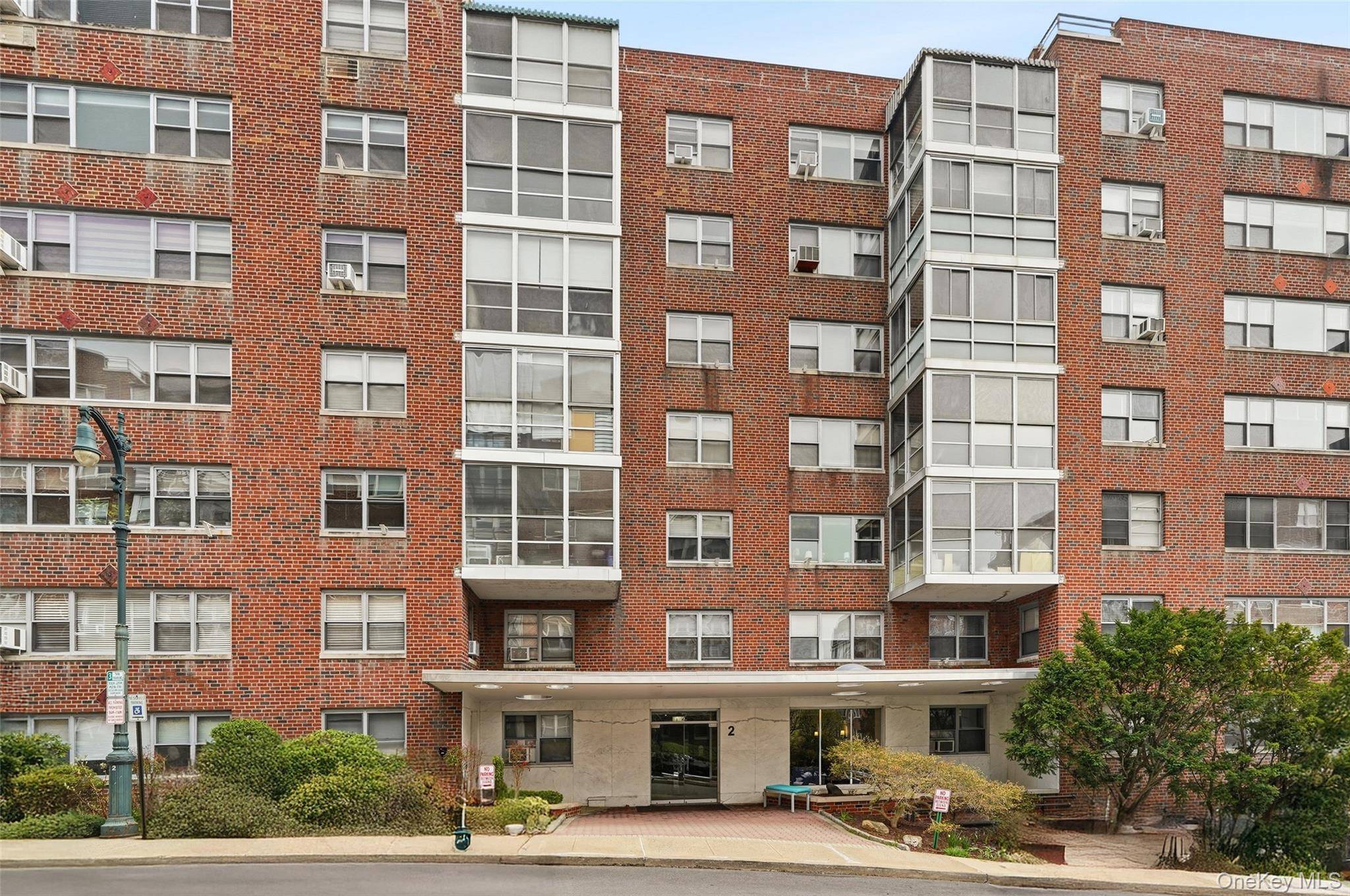 Apartamento com 2 Quartos à Venda em Larchmont - Nova Iorque - EUA - 2