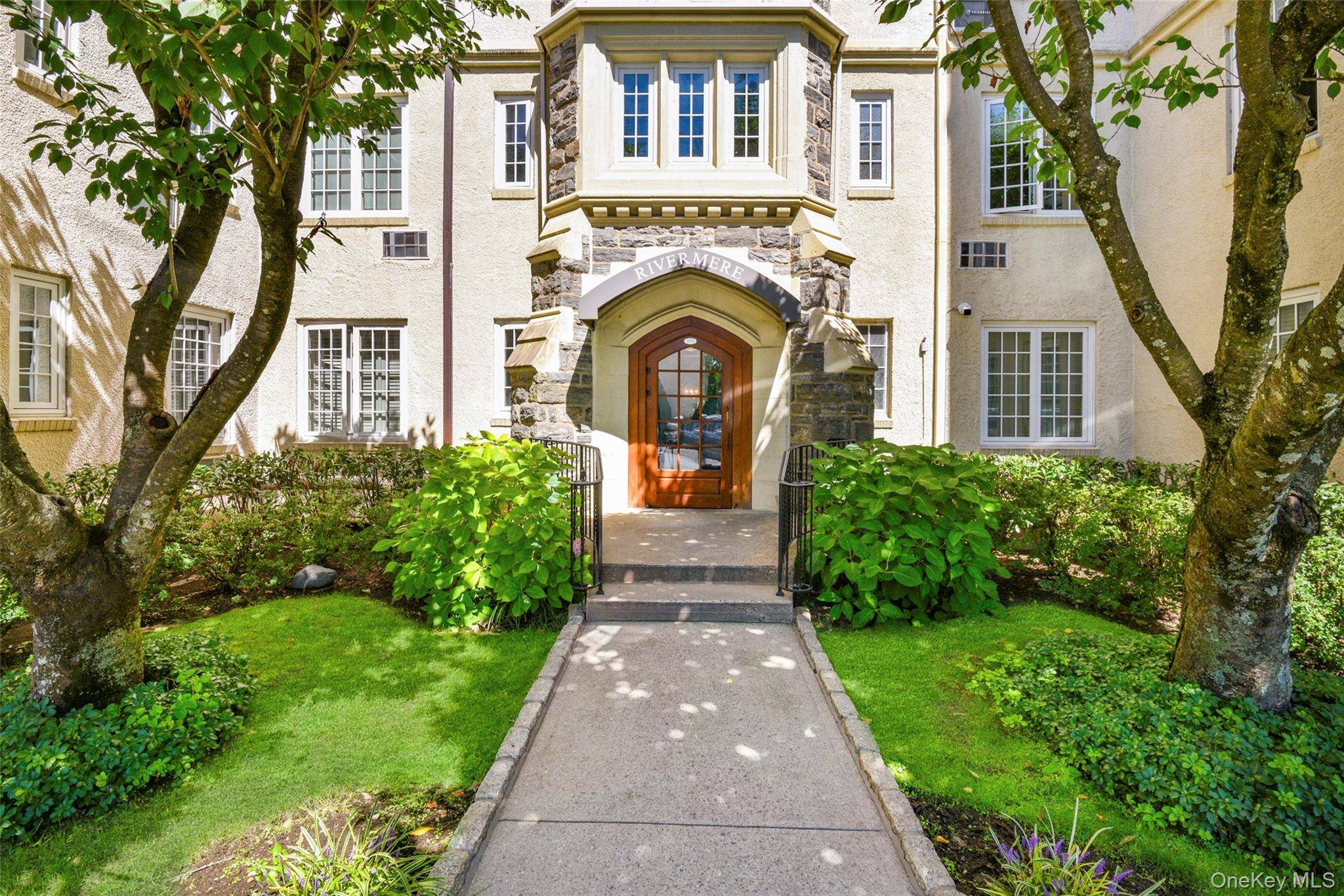 Apartamento com 3 Quartos à Venda em Bronxville - Nova Iorque - EUA - 1