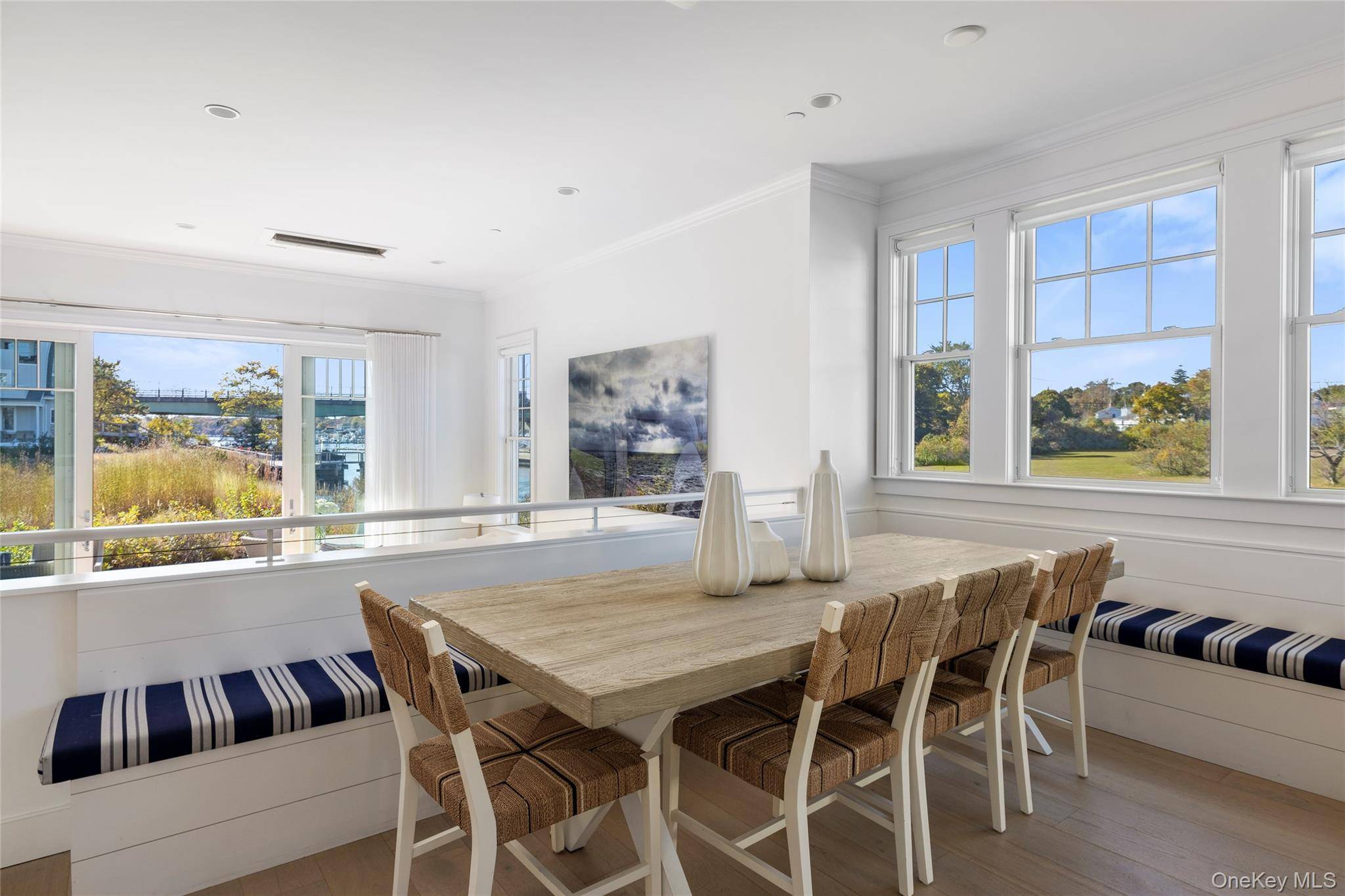 Apartamento de 3 Dormitorios en Venta en Hampton Bays - Nueva York - EE. UU. - 3