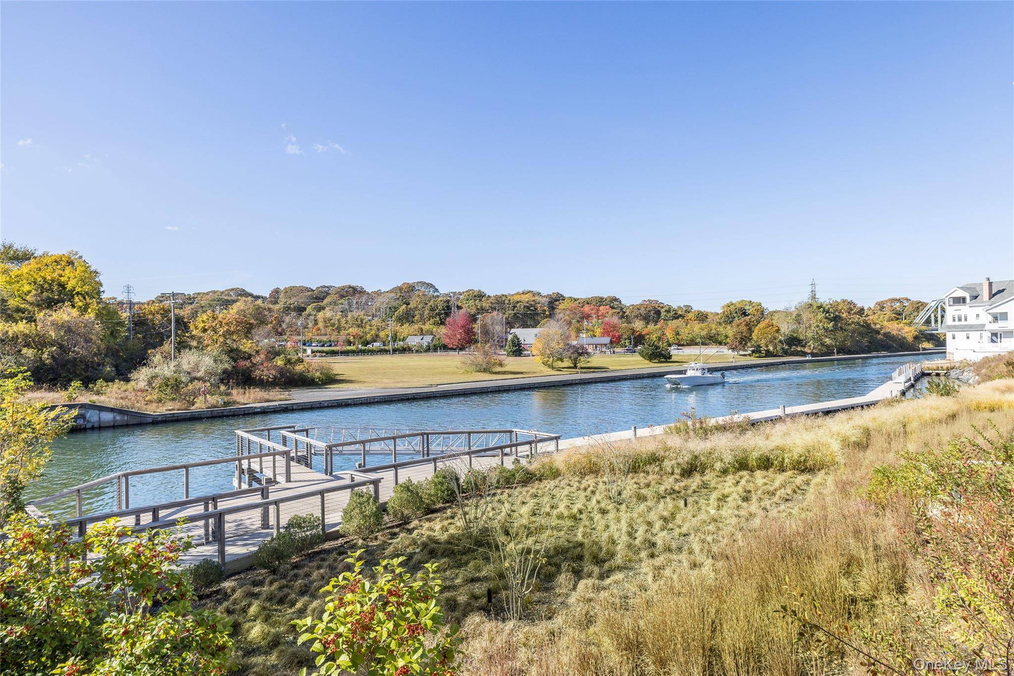 Apartamento com 3 Quartos à Venda em Hampton Bays - Nova Iorque - EUA - 2