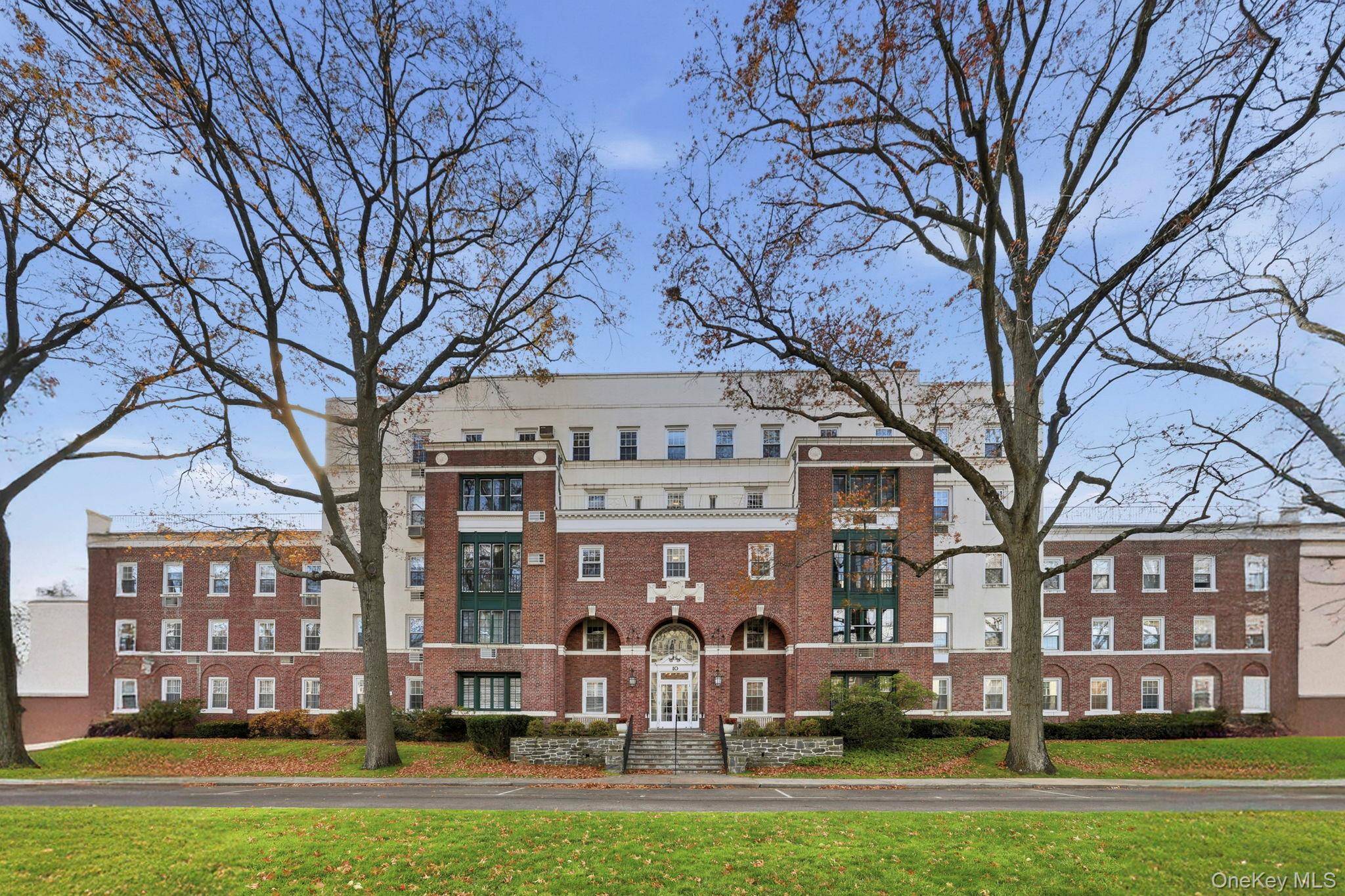 Apartamento com 4 Quartos à Venda em Bronxville - Nova Iorque - EUA - 1