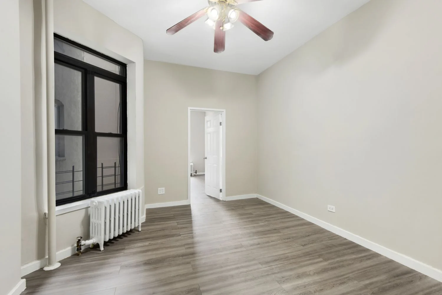 Apartamento de 1 Dormitorio en Venta en 1777 Madison Avenue – Manhattan – Nueva York – NY - 1