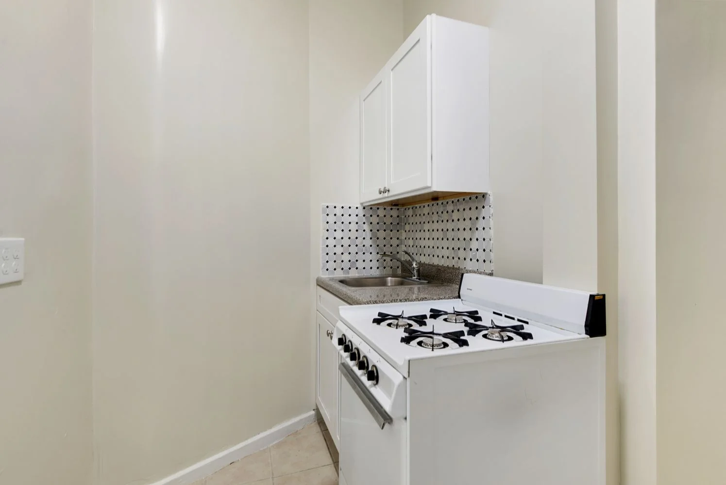 Apartamento de 1 Dormitorio en Venta en 1777 Madison Avenue – Manhattan – Nueva York – NY - 2