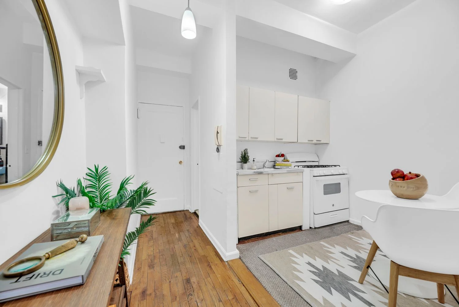 Appartement 1 Chambre à Vendre au 180 Thompson Street – Manhattan – New York – NY - 1