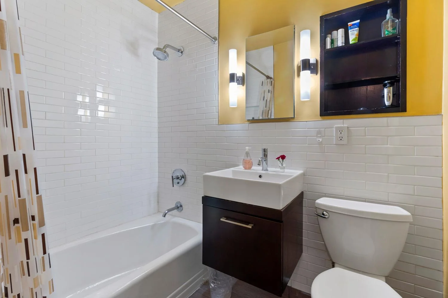 Apartamento de 1 Dormitório à Venda em Manhattan – 225 East 76th Street – New York – NY - 3