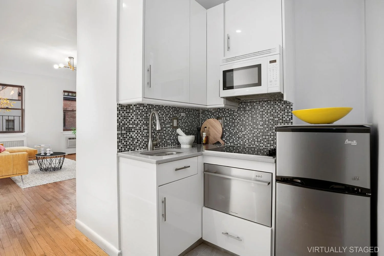 Apartamento de 1 Dormitório à Venda em Manhattan – 335 West 21st Street – New York – NY - 1