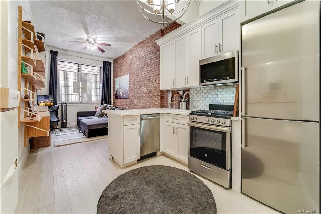 Apartamento de 1 Dormitório à Venda em Manhattan – 524 East 13th Street – Nova Iorque – NY - 1