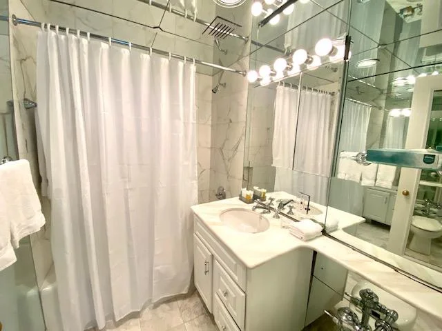 Apartamento de 1 Dormitório à Venda em Manhattan – New York, NY - 3