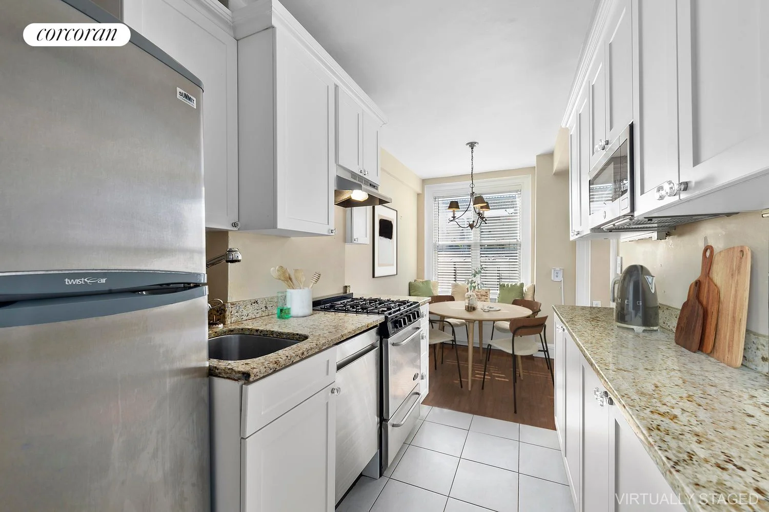 Apartamento de 1 Dormitorio en Venta en Manhattan – New York, NY - 1