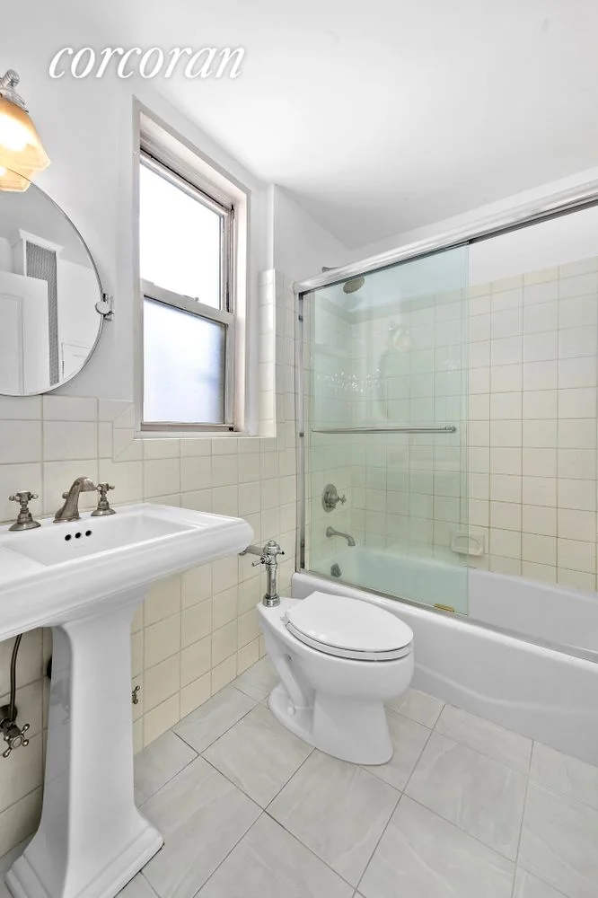 Apartamento de 1 Dormitorio en Venta en Manhattan – New York, NY - 5