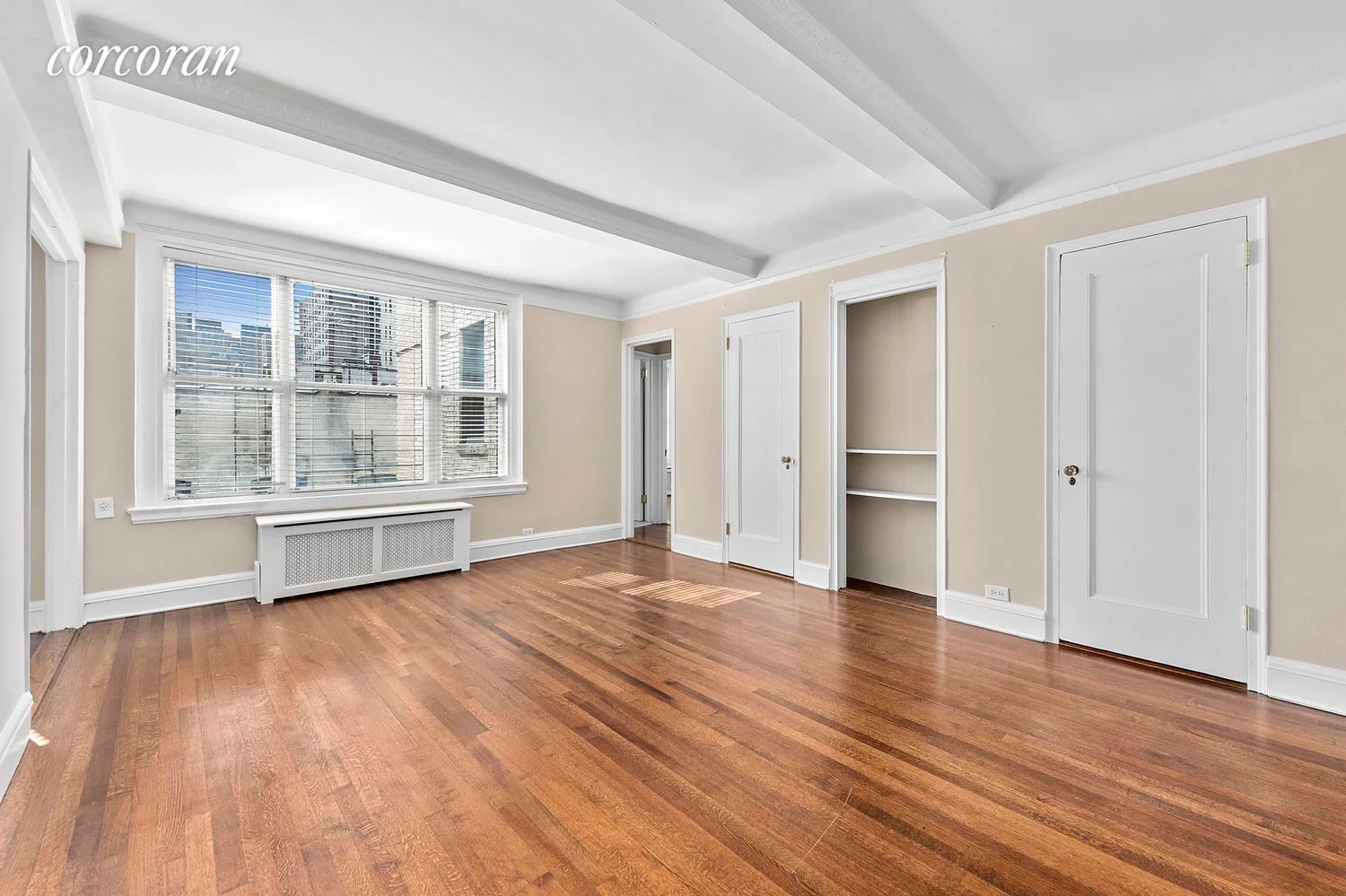 Apartamento de 1 Dormitorio en Venta en Manhattan – New York, NY - 8