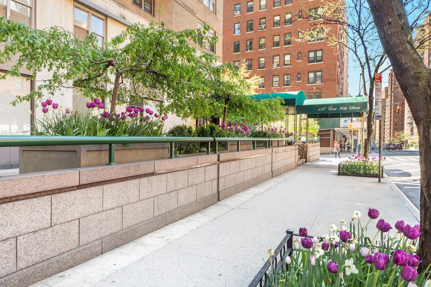 Apartamento de 1 Dormitorio en Venta en Manhattan – New York, NY - 2