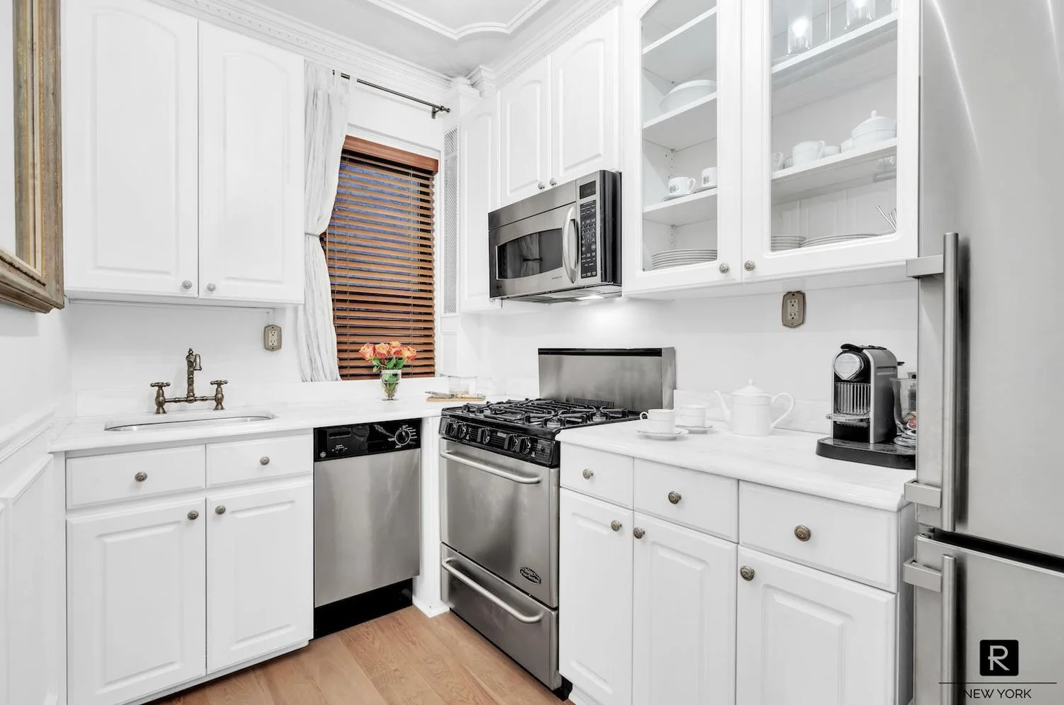 Apartamento de 1 Dormitório à Venda em Manhattan – New York, NY - 1