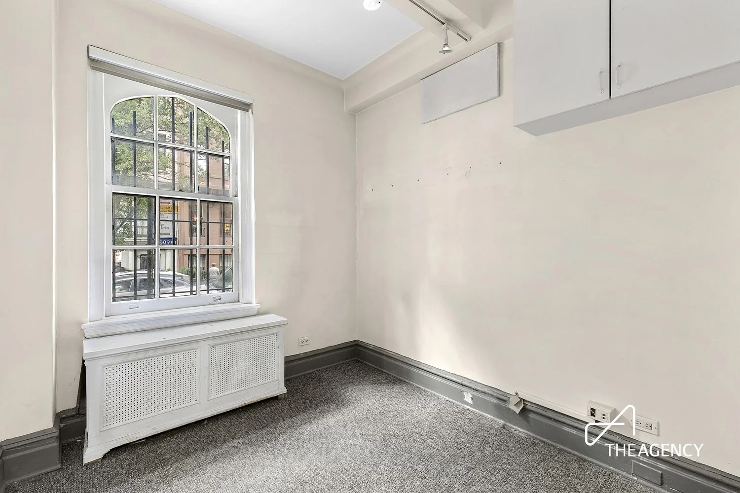 Apartamento de 1 Dormitorio en Venta en Manhattan – New York, NY - 1