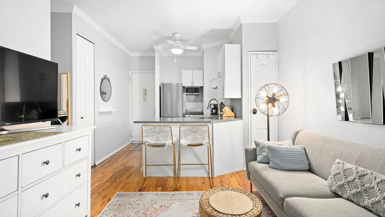 Apartamento de 1 Dormitorio en Venta en Manhattan – New York, NY - 4
