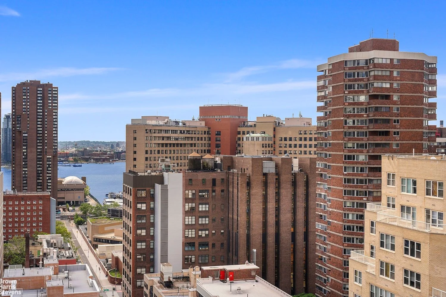 Apartamento de 1 Dormitorio en Venta en Manhattan – New York, NY - 8