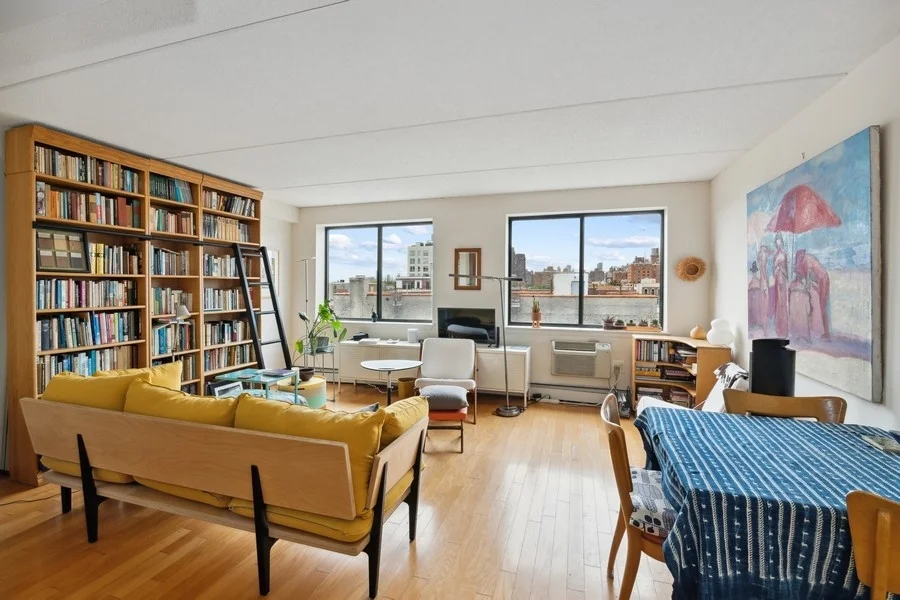 Apartamento de 1 Dormitorio en Venta en Manhattan – New York, NY - 6
