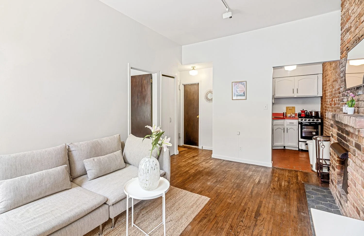 Apartamento de 1 Dormitorio en Venta en Manhattan – New York, NY - 1