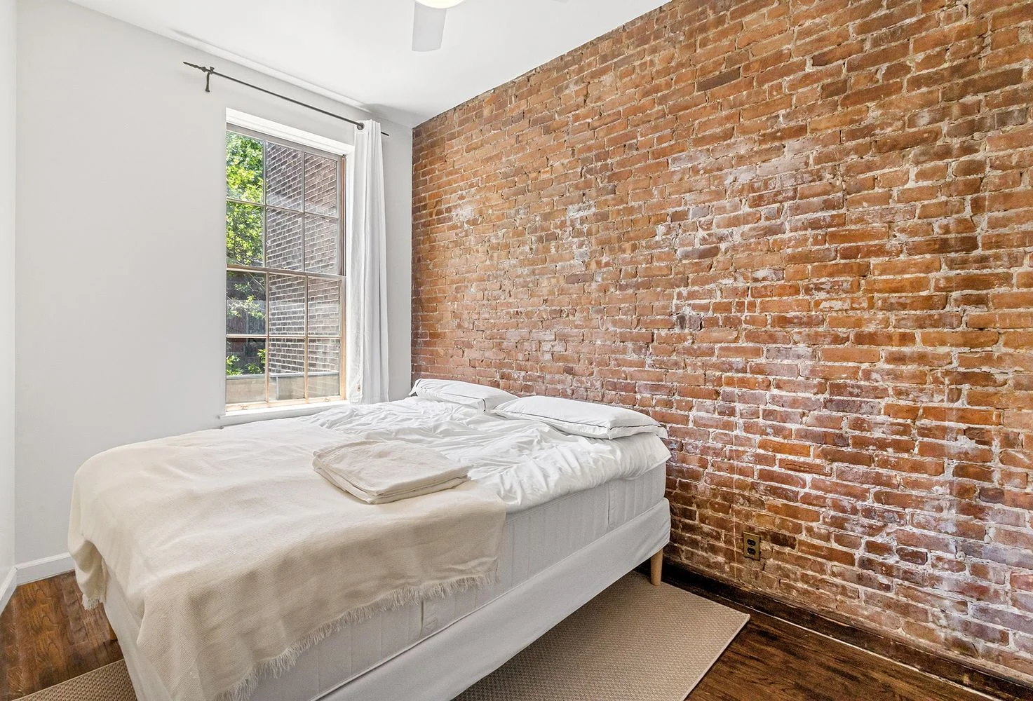 Apartamento de 1 Dormitorio en Venta en Manhattan – New York, NY - 2